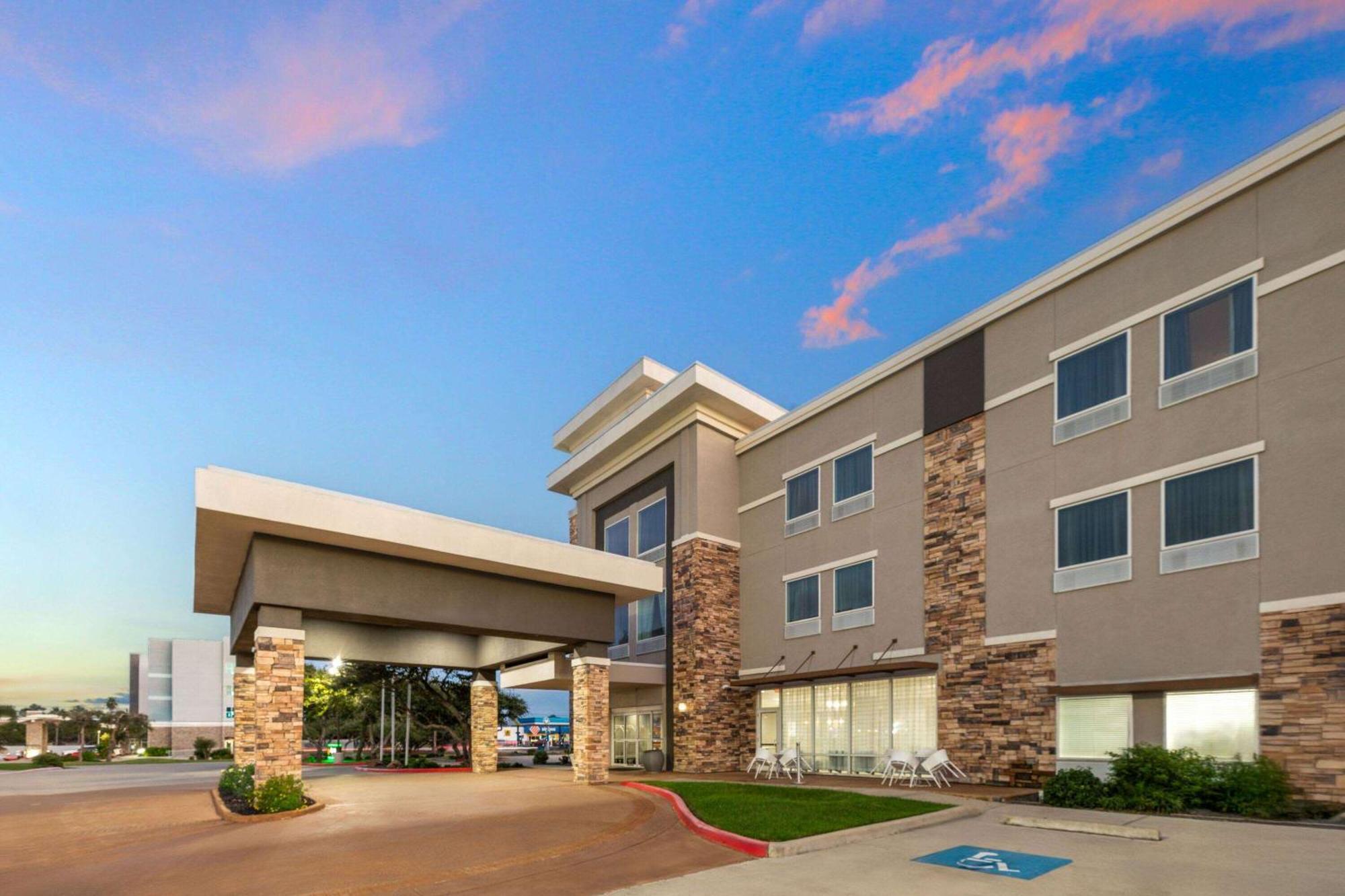 La Quinta By Wyndham Rockport - Fulton Hotell Eksteriør bilde