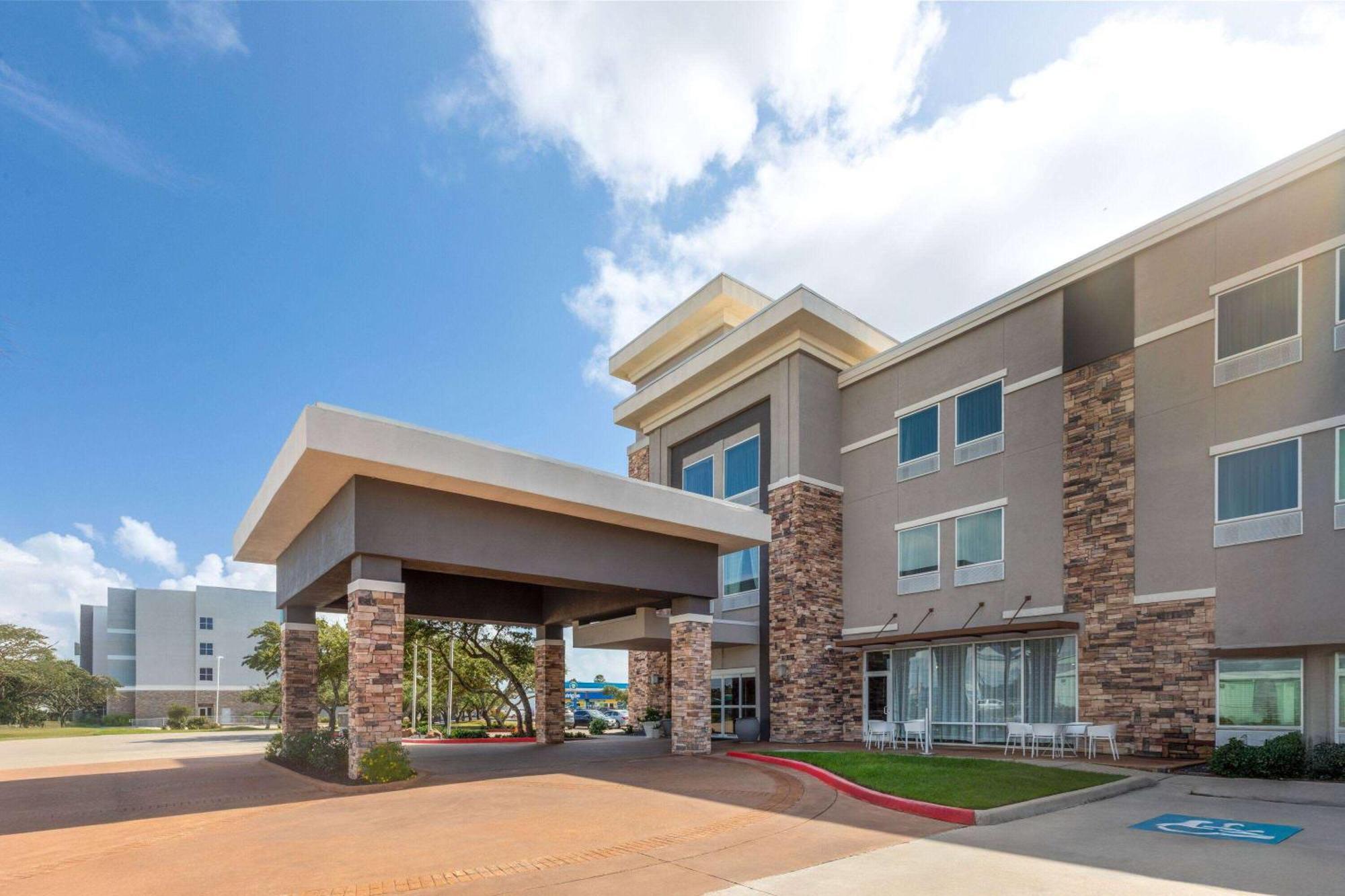La Quinta By Wyndham Rockport - Fulton Hotell Eksteriør bilde